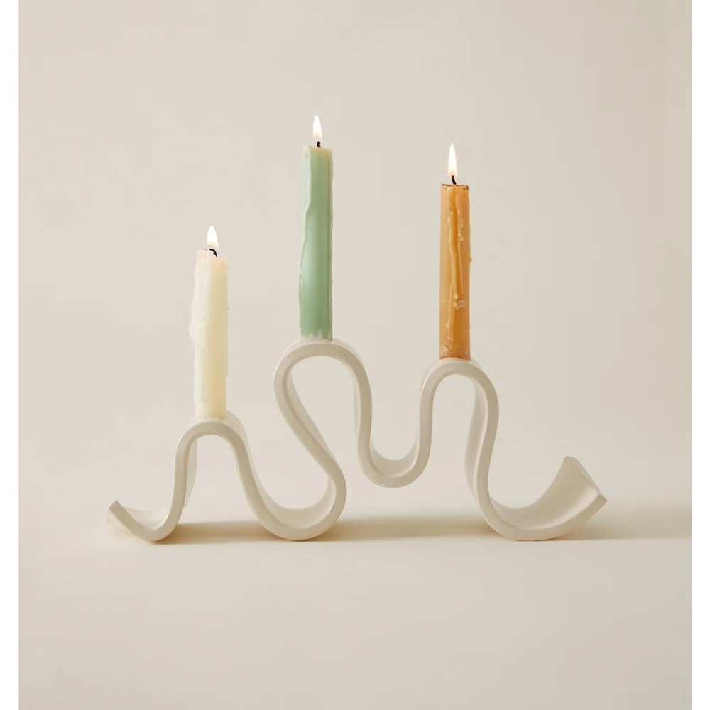 SIN Wyat Wavy Candle Holder